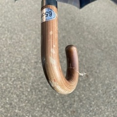 チェック傘 約65cmサイズ 錆や錆汚れあります 今ならプレゼントあり 梅雨の時期に是非どうぞの画像