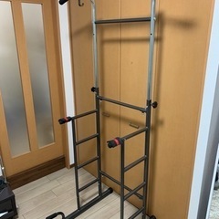 懸垂機