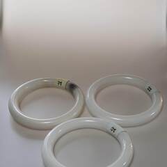 パナソニック　パルック　プレミア　20000　30型