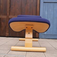 rybo リボ バランスチェア 学習イス カバー付き rybo リボ バランスチェア 学習イス カバー付き バランスラボ バランス