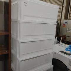 プラ4段収納ケース