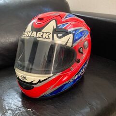 【中古】バイク用ヘルメット差し上げます【SHARK】