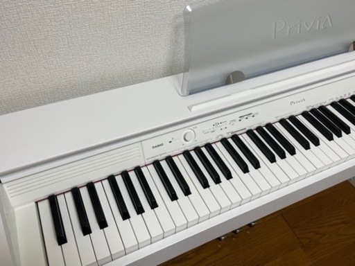 電子ピアノ