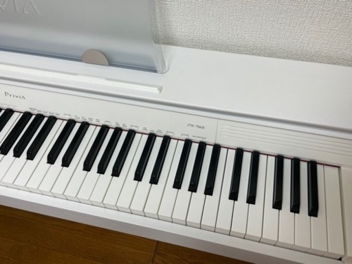 電子ピアノ