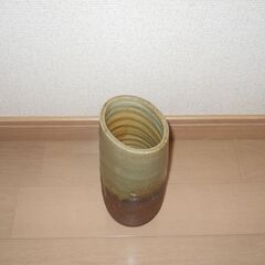 花瓶　信楽焼でしょうか？　インテリア雑貨の画像