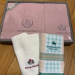 贈答品 未使用 バスタオルとフェイスタオル3枚セット 決まりまし...