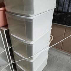 プラスチック収納ケース