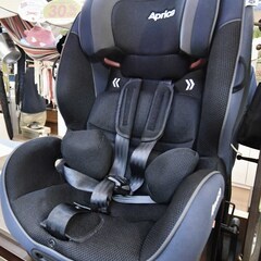 ●とっても綺麗●『ISOFIX』アップリカ フォームフィット A...