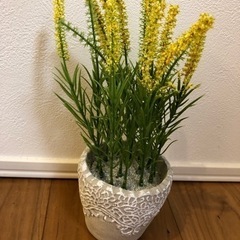 植木鉢の造花