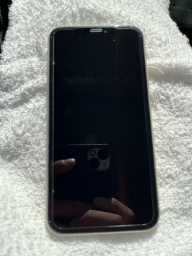 iPhone11 SIMフリー　128 ホワイト^_^
