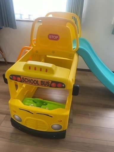 すべり台 YaYa 3in1 ヤヤ スクールバス おもちゃ