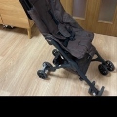 ベビーカーPOCKIT 折りたたみ可能なコンパクトベビーカー