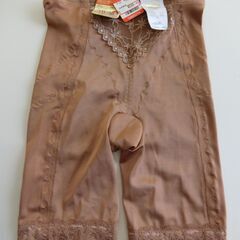 0円：女性用 補正下着 ガードル 未使用 ウエスト61～67 小...