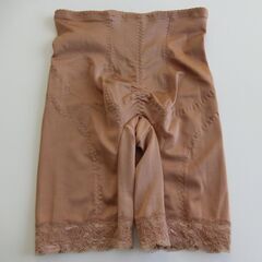 0円：女性用 補正下着 ガードル 未使用 ウエスト61～67 小さなサイズの画像