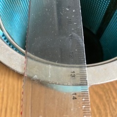 流しの深い排水口ゴミ入れの画像
