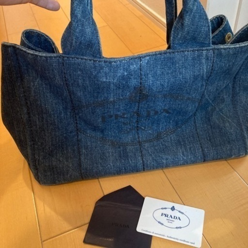 PRADA ☆トートバッグ⭐︎