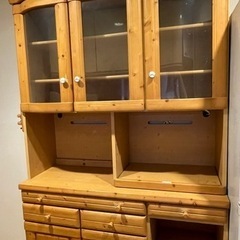 【決定】アメリカンカントリー家具 食器棚 あげますの画像