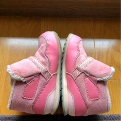 16cm ニューバランス　ハイカット　ピンクの画像