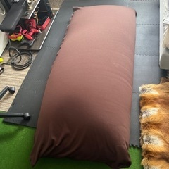 クッション　ヨギボー？