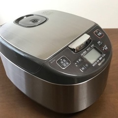 SHARP 炊飯器　2020年製の画像