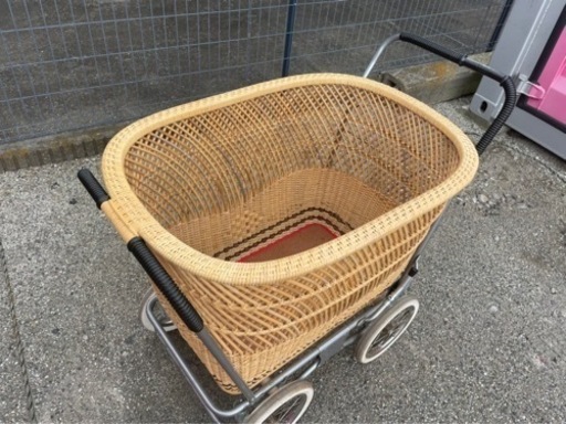 乳母車　カゴ台車　美品