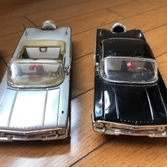 アメ車のおもちゃ、鉄製で重量感ありの画像