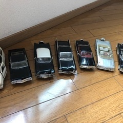 アメ車のおもちゃ、鉄製で重量感あり