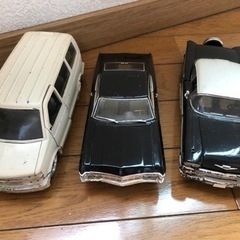 アメ車のおもちゃ、鉄製で重量感ありの画像