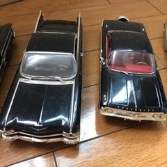 アメ車のおもちゃ、鉄製で重量感ありの画像