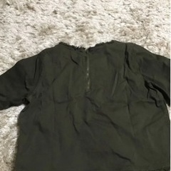 Doii Doii トップス　モスグリーンの画像