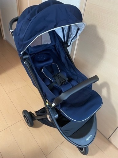 【美品】アップリカ イージーバギー