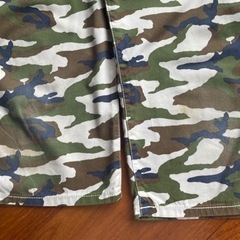 【7月18日まで】中古　ダブルビー　迷彩柄パンツ　150cmの画像