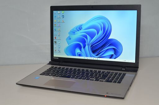 最新Windows11+office 新品爆速SSD256GB 東芝Dynabook T67/TG 高性能第五世代i5/メモリ8GB/大画面17.3インチ/無線内蔵/DVDRW/WEBカメラ搭載