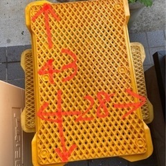 コンテナ　カゴ　箱　（決まりました）の画像