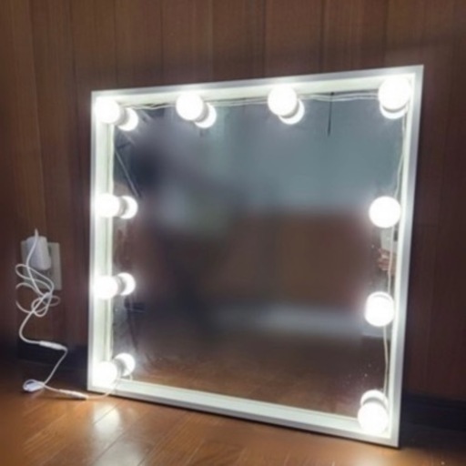 鏡　ミラー　照明付き