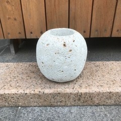 大谷石　可愛いフラワーポット