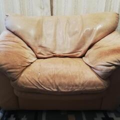 一人掛け革ソファーあげます。