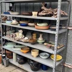 10/8(日)9時 植木鉢・華器・火鉢・ガーデニング用品など多数をセール価格で販売しますの画像