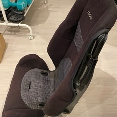 バケットタイプジュニアシート一体型の画像