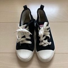 キッズ　スニーカー　ハイカット　ファスナーつき　黒　ブラック　19cm