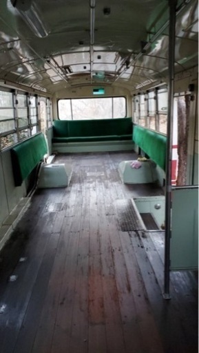 バス　廃車　物置　廃バス　bus 子供部屋　カフェ