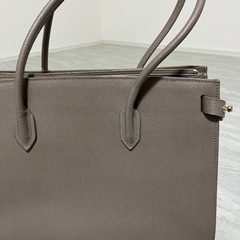美品　FURLA トートバッグ　A4の画像