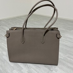 美品　FURLA トートバッグ　A4の画像