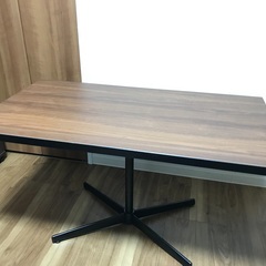 カフェテーブル