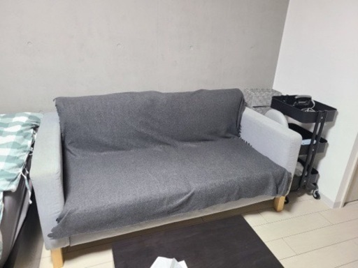 IKEAの3人掛けソファ売ります