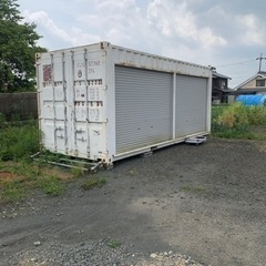 倉庫　海上コンテナ 20フィート　シャッター付き　
