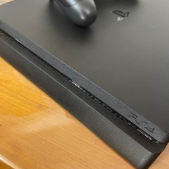 【買い取り手の方決まりました】PlayStation4 CUH-2100 500GB 多少の使用感ありの画像