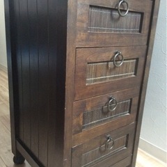 和風レトロ風 四段引き出し家具の画像