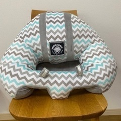 美品☆ハガブー正規品　赤ちゃんイス