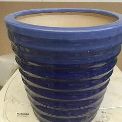 ４個まとめて陶器の植木鉢